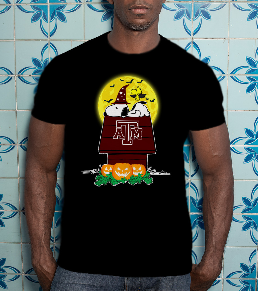 Texas Am Aggies Snoopy Moonlit Halloween With Pumpkins T-Shirt