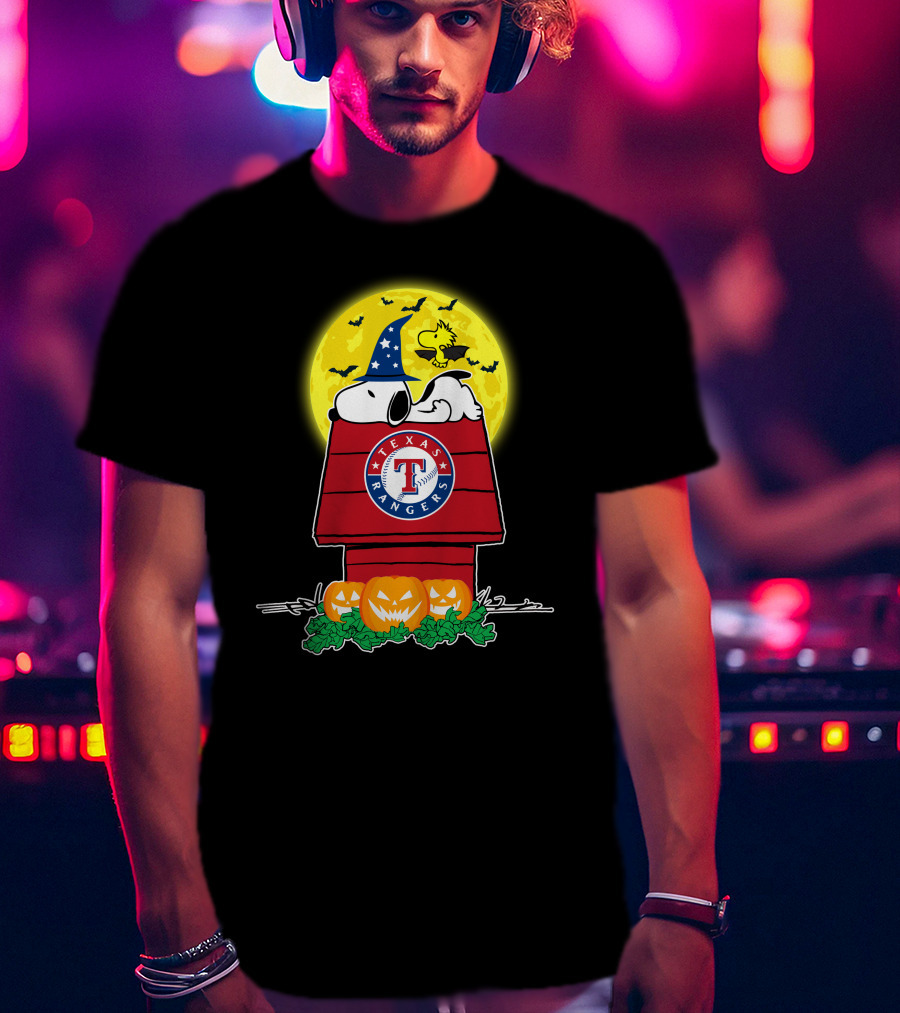 Texas Rangers Snoopy Woodstock Halloween Moon Pumpkins T-Shirt