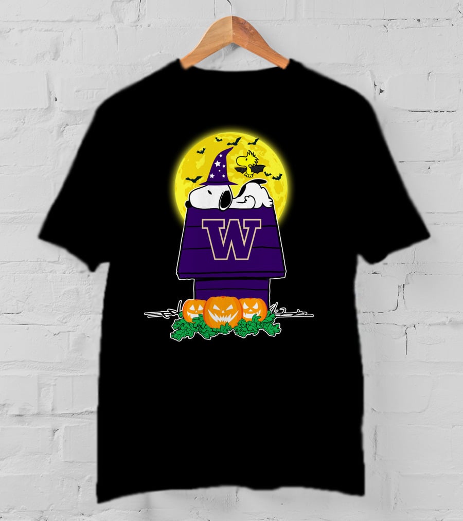 Washington Huskies Snoopy Woodstock Halloween Moon Jack-O'-Lanterns T-Shirt