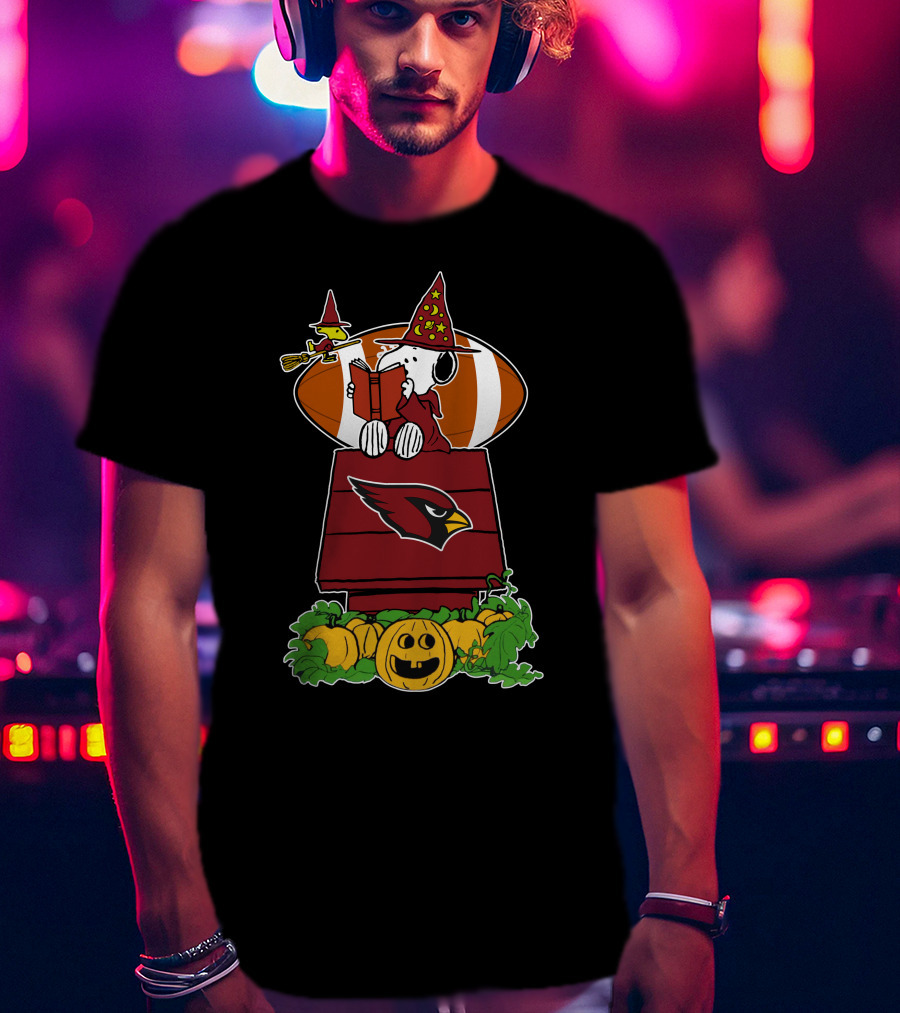 Arizona Cardinals Snoopy Halloween Football Pumpkin Scene T-Shirt