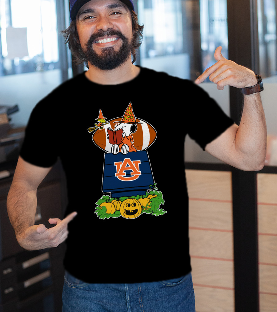 Auburn Tigers Snoopy Halloween Football Woodstock Pumpkin House T-Shirt