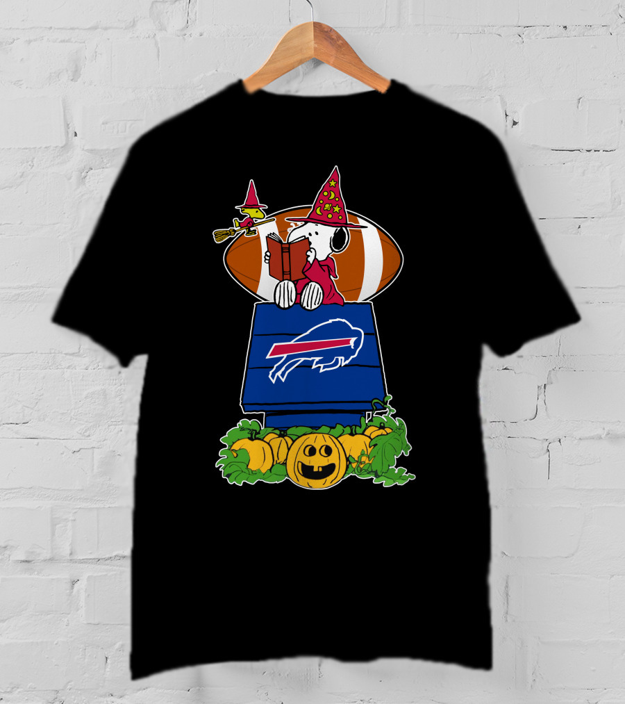 Buffalo Bills Snoopy Halloween Witch Football Scene T-Shirt