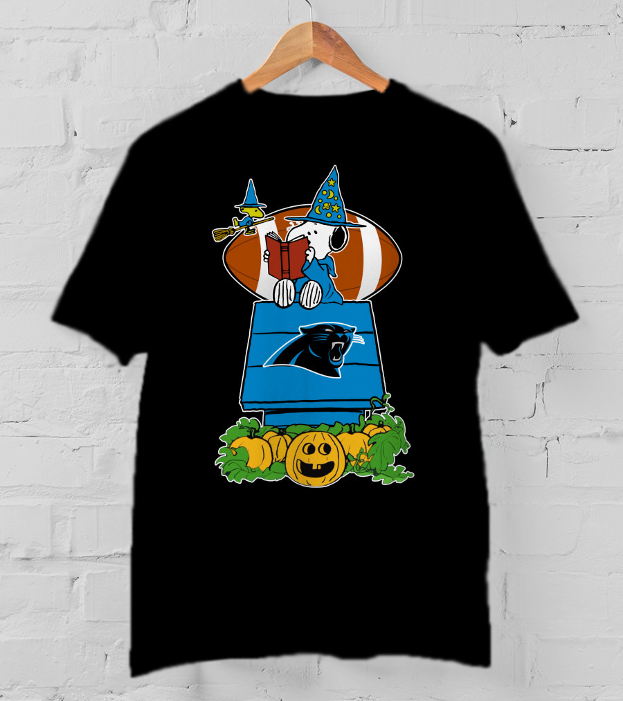 Carolina Panthers Snoopy Halloween Wizard Read Football Pumpkin Scene T-Shirt