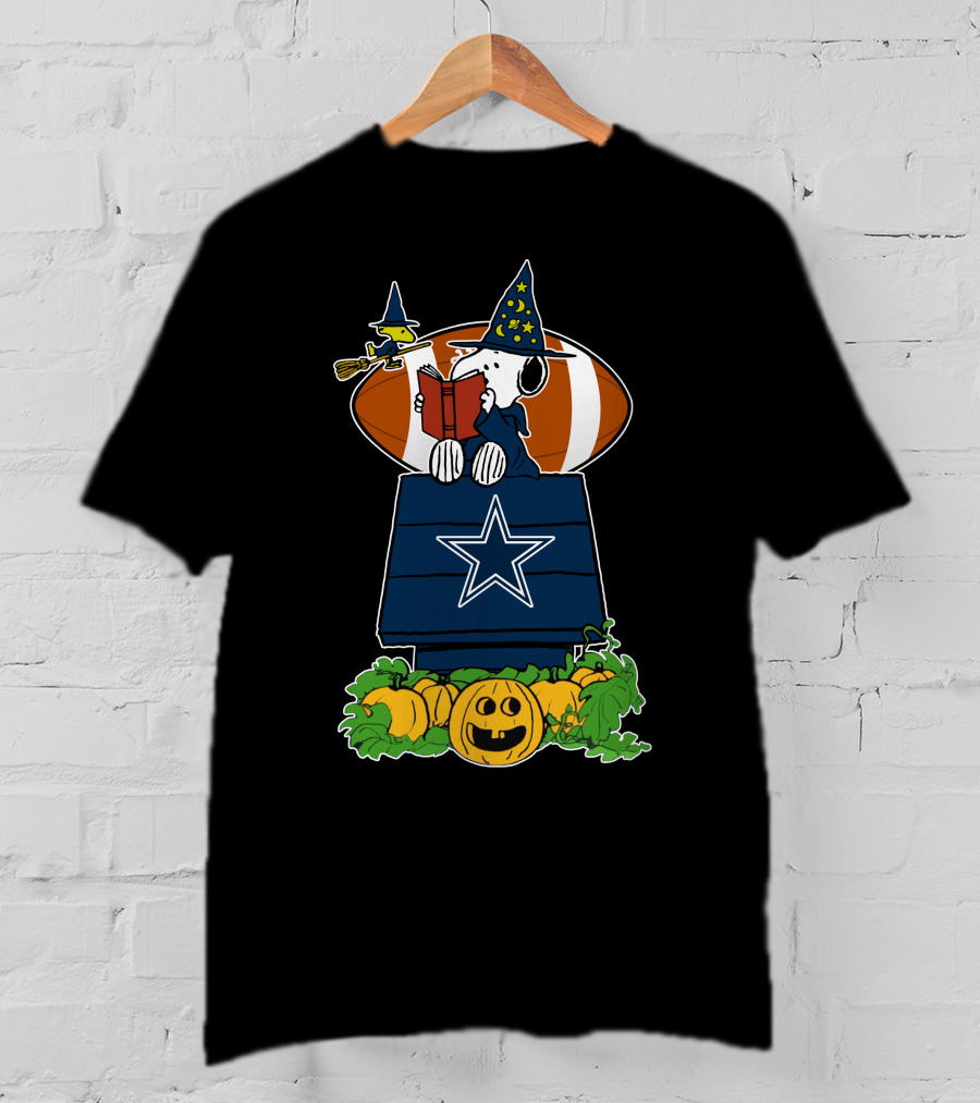 Dallas Cowboys Snoopy Halloween Pumpkin Peanuts Football T-Shirt