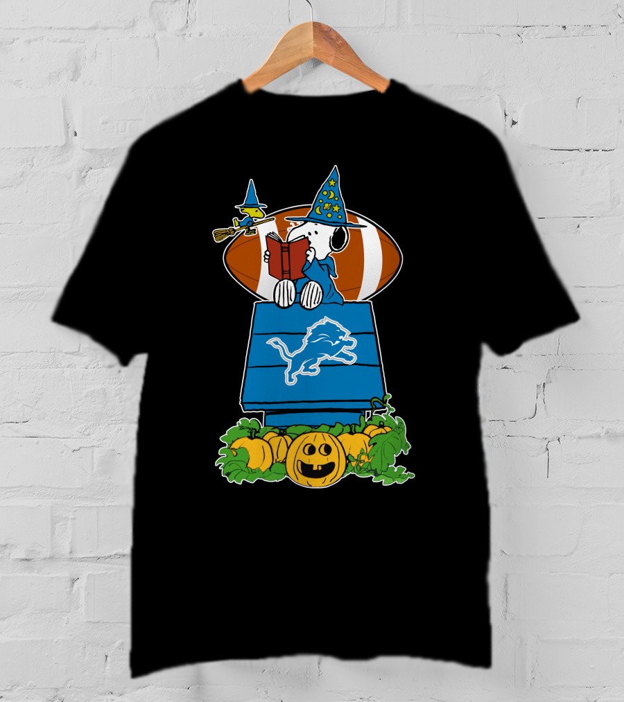Detroit Lions Snoopy Halloween Peanuts Football Pumpkin House T-Shirt