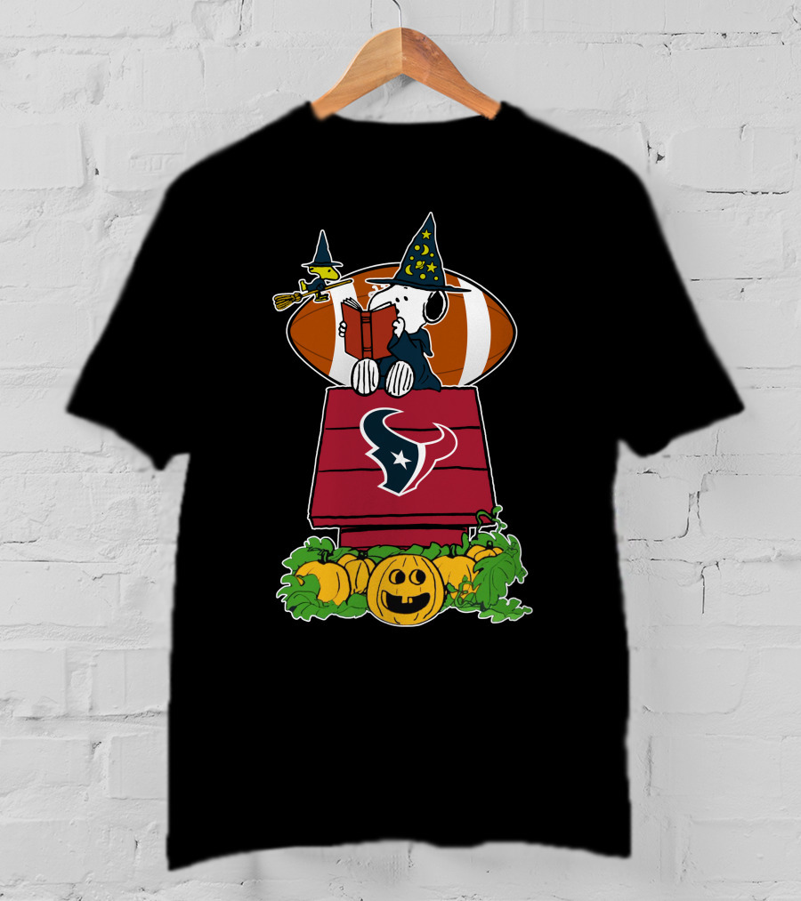 Houston Texans Snoopy Halloween Witch Hat Jack-O'-Lantern Football T-Shirt