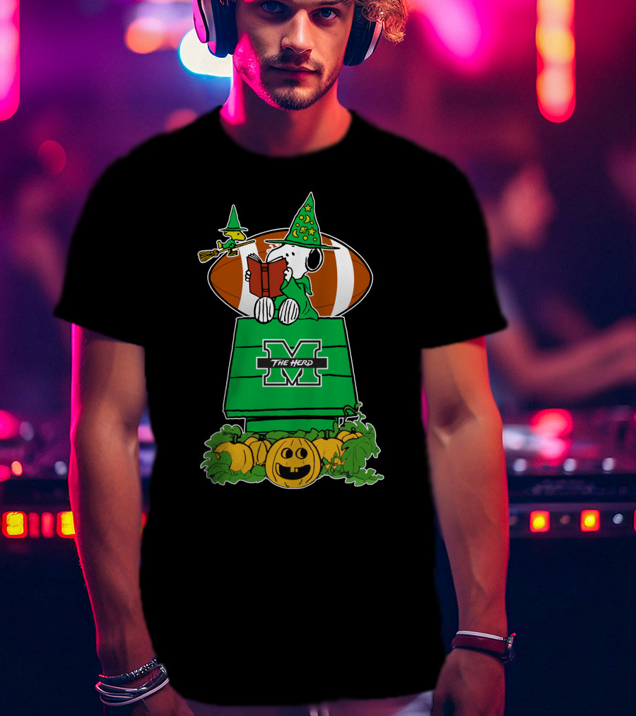 Marshall Thundering Herd Snoopy Halloween Witch Reading Book And Football T-Shirt