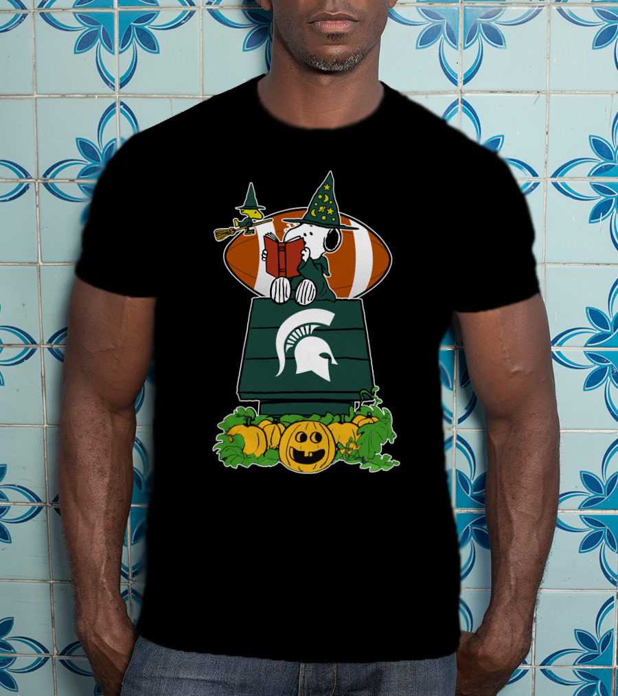 Michigan State Spartans Snoopy Halloween Football Pumpkin House T-Shirt