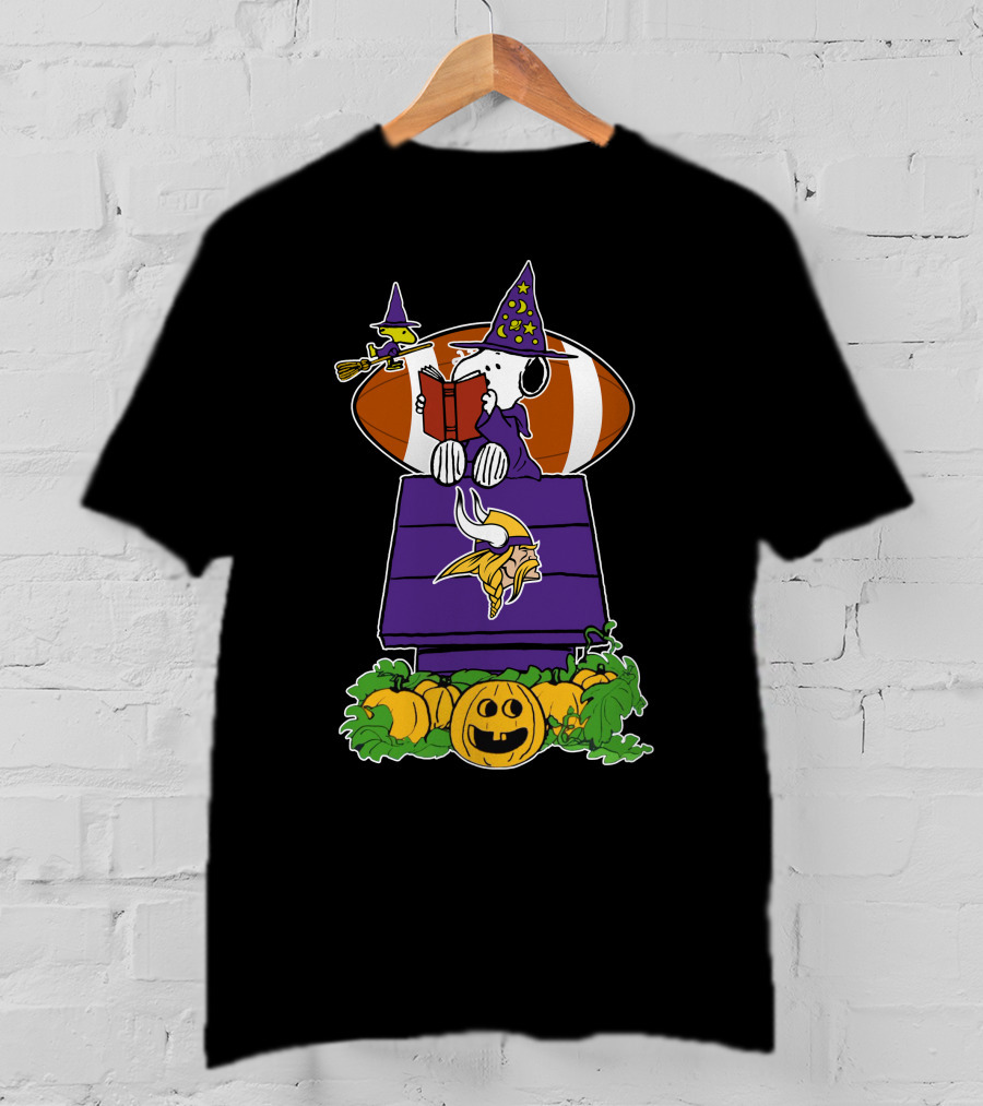 Minnesota Vikings Snoopy Halloween Witch Peanut Characters Pumpkin T-Shirt