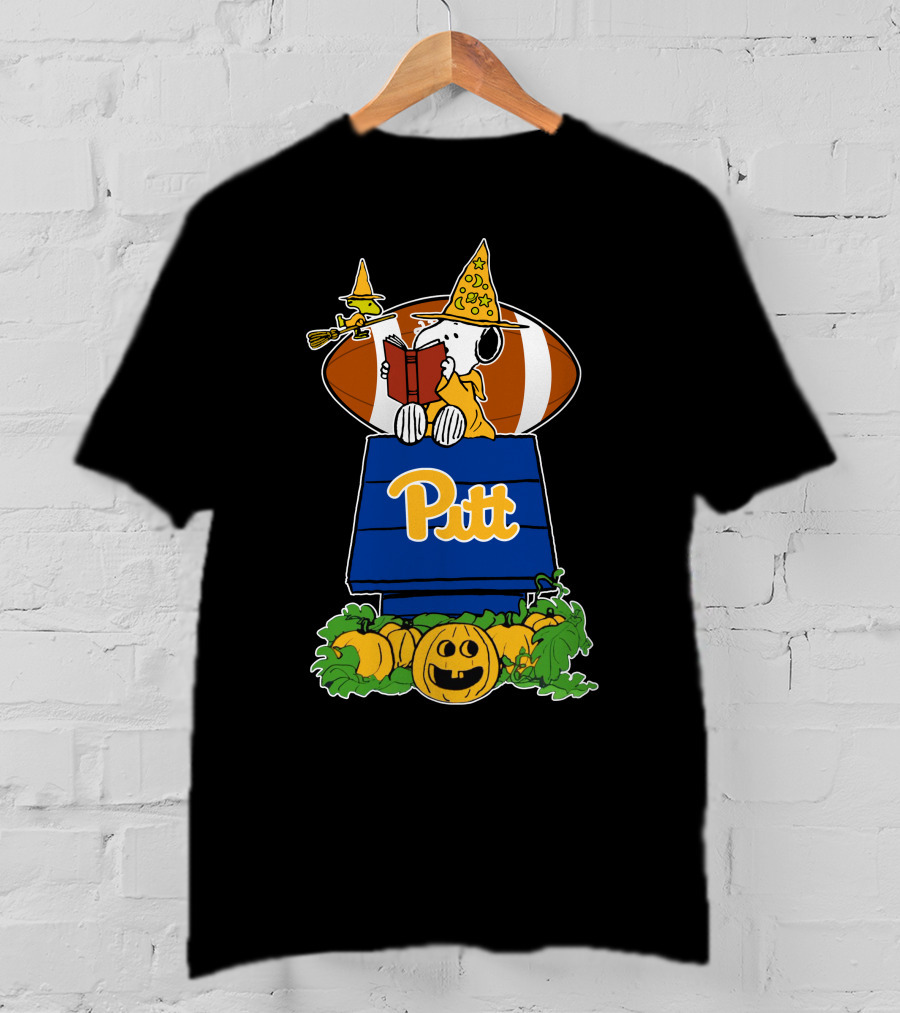 Pitt Panthers Snoopy Halloween Football Party Peanuts Pumpkin T-Shirt