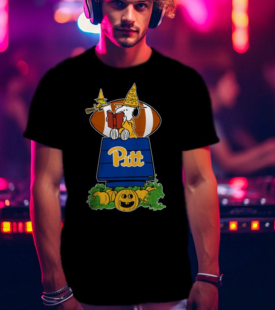 Pitt Panthers Snoopy Halloween Football Party Peanuts Pumpkin T-Shirt