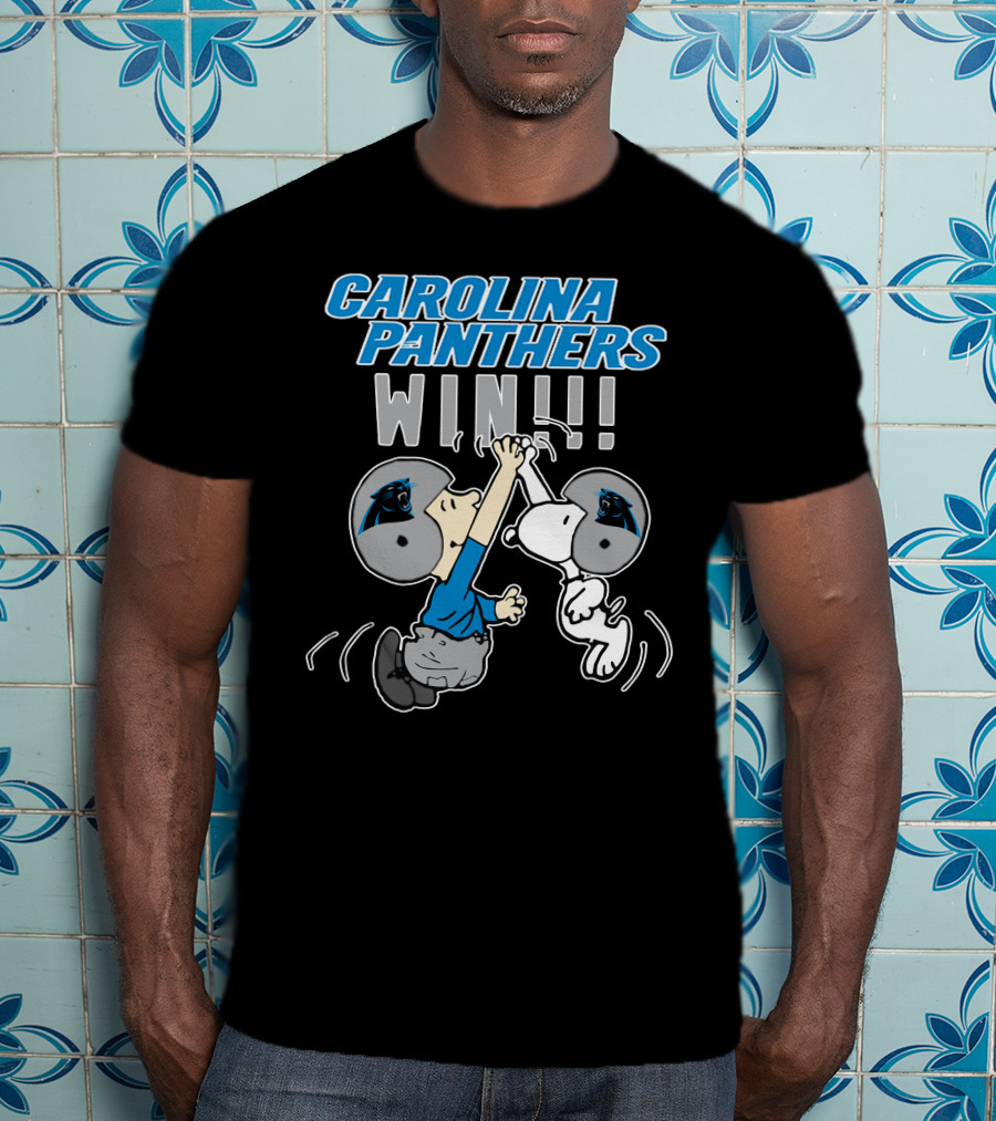Carolina Panthers Win High Five Celebration Peanuts Characters T-Shirt
