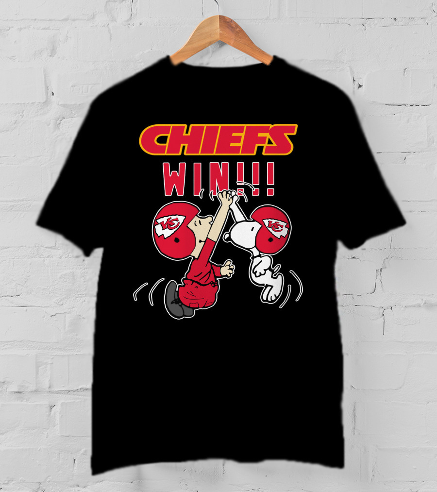 Chiefs Win!!! Kansas City Chiefs Helmet High-Five Football Celebration T-Shirt