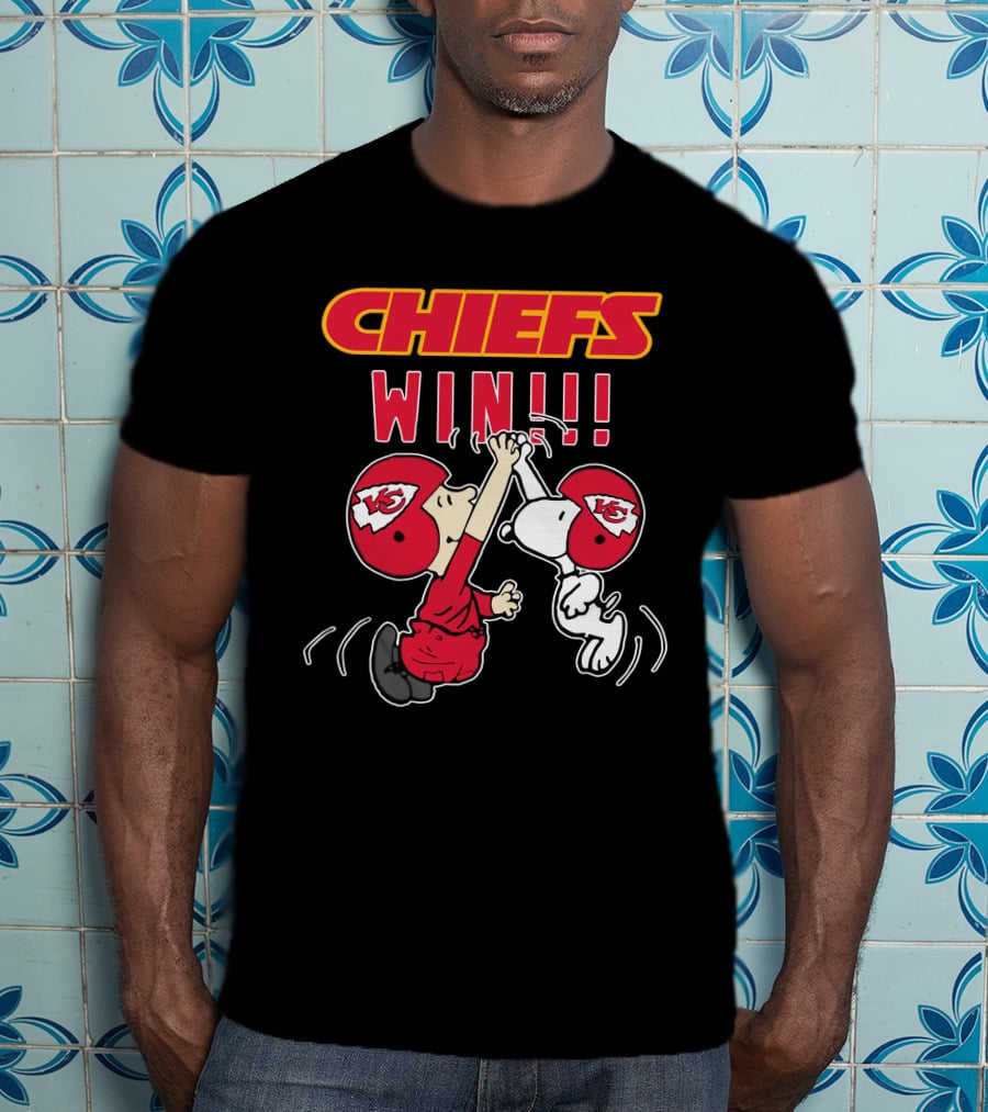 Chiefs Win!!! Kansas City Chiefs Helmet High-Five Football Celebration T-Shirt