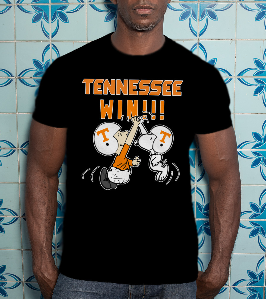 Tennessee Win High-Five Celebration With T Helmets T-Shirt