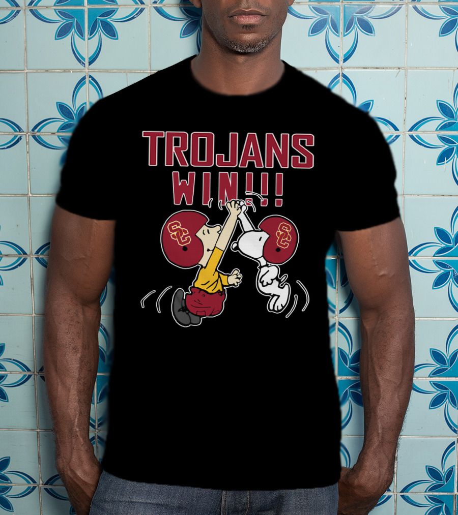 Usc Trojans Win Peanuts Snoopy And Charlie Brown Football Celebration T-Shirt