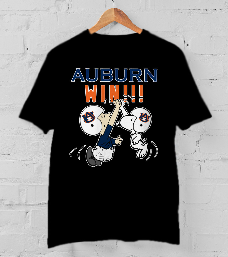 Auburn Tigers Win High Five Celebration T-Shirt