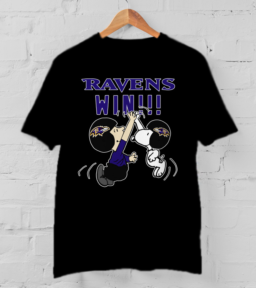 Ravens Win Baltimore Celebratory Iconic Characters High-Five T-Shirt