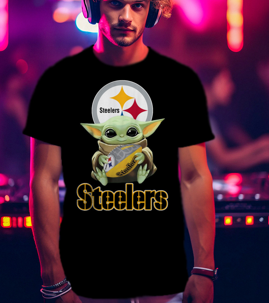 Steelers Baby Yoda Football Fan T-Shirt