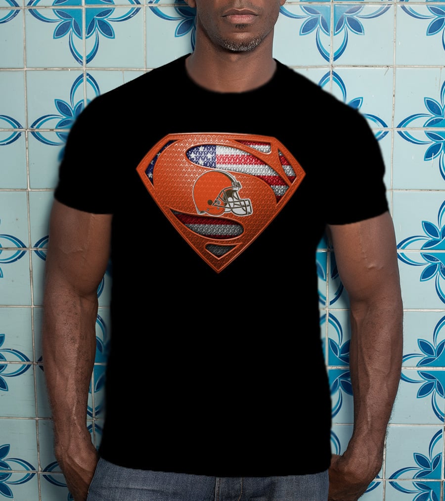 Cleveland Browns Superman Logo American Flag Helmet T-Shirt