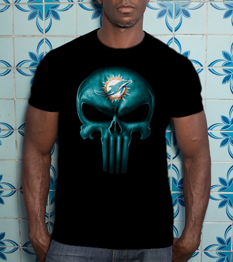 Miami Dolphins Punisher Skull Icon T-Shirt