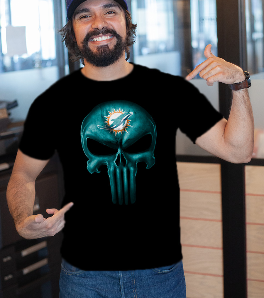Miami Dolphins Punisher Skull Icon T-Shirt