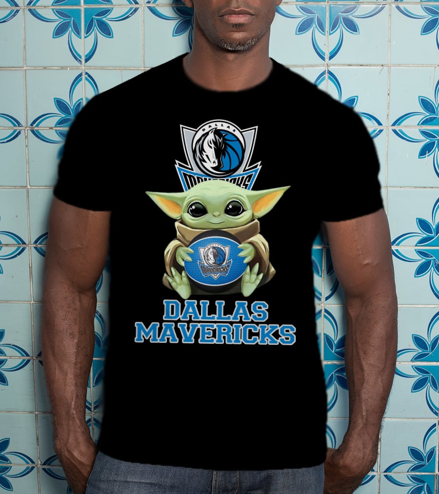 Dallas Mavericks Baby Yoda Holding Basketball T-Shirt