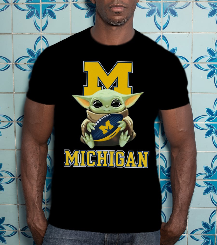 Michigan Wolverines Baby Yoda Football Fan Character M T-Shirt