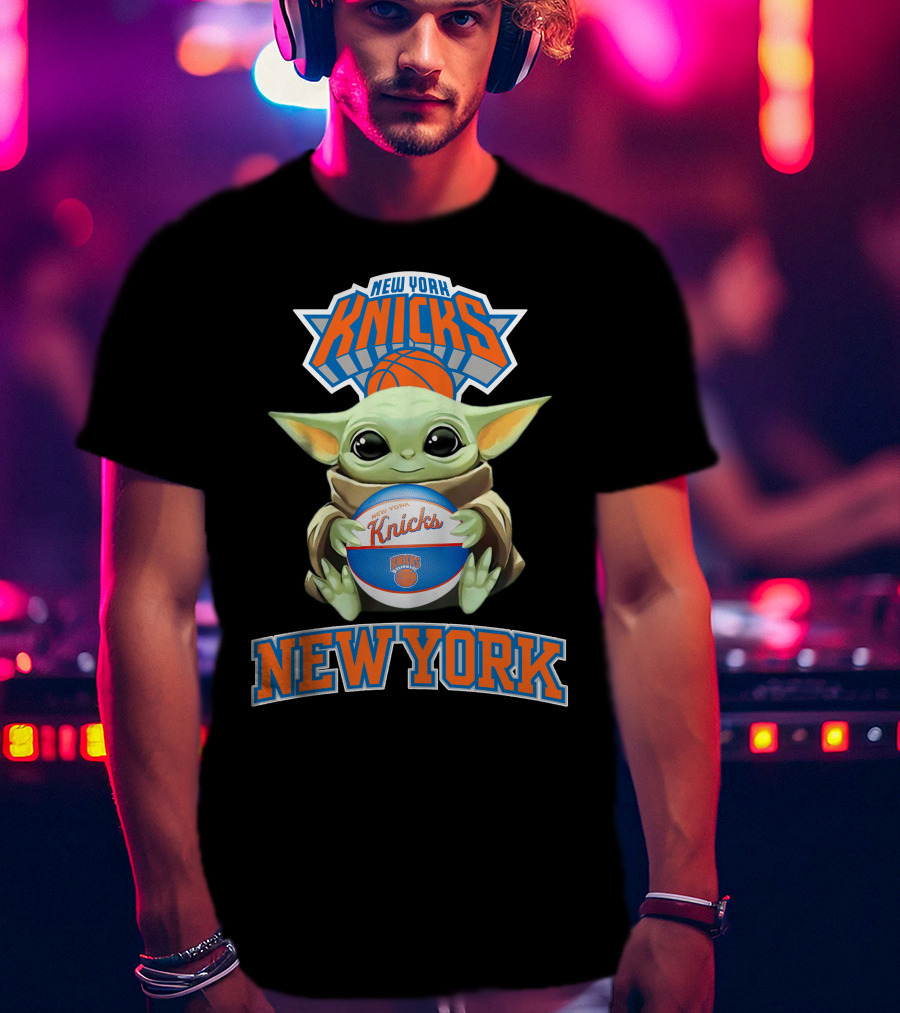 New York Knicks Baby Yoda Holding Basketball T-Shirt