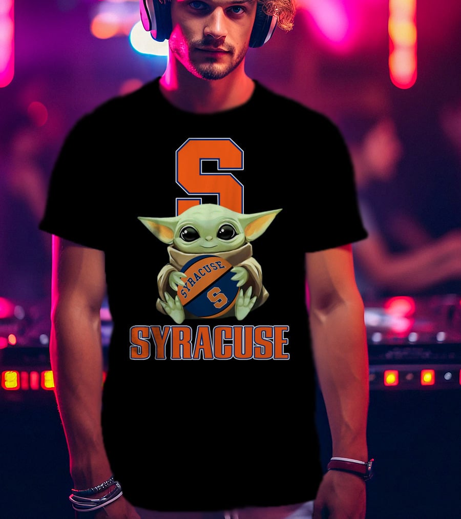 Syracuse Baby Yoda Holding Orange Basketball With Syracuse T-Shirt