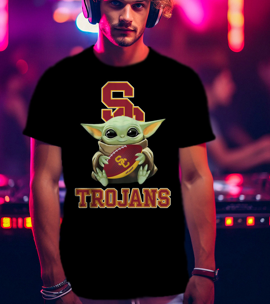 Usc Trojans Baby Yoda Holding Football T-Shirt