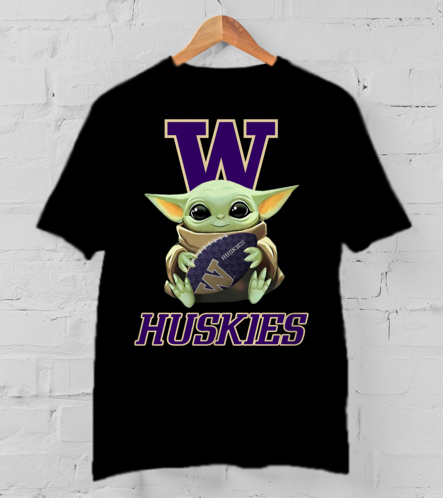 Washington Huskies Baby Yoda Football Fan T-Shirt