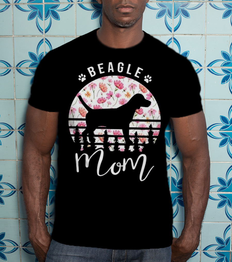 Beagle Mom Floral Mother's Day T-Shirt