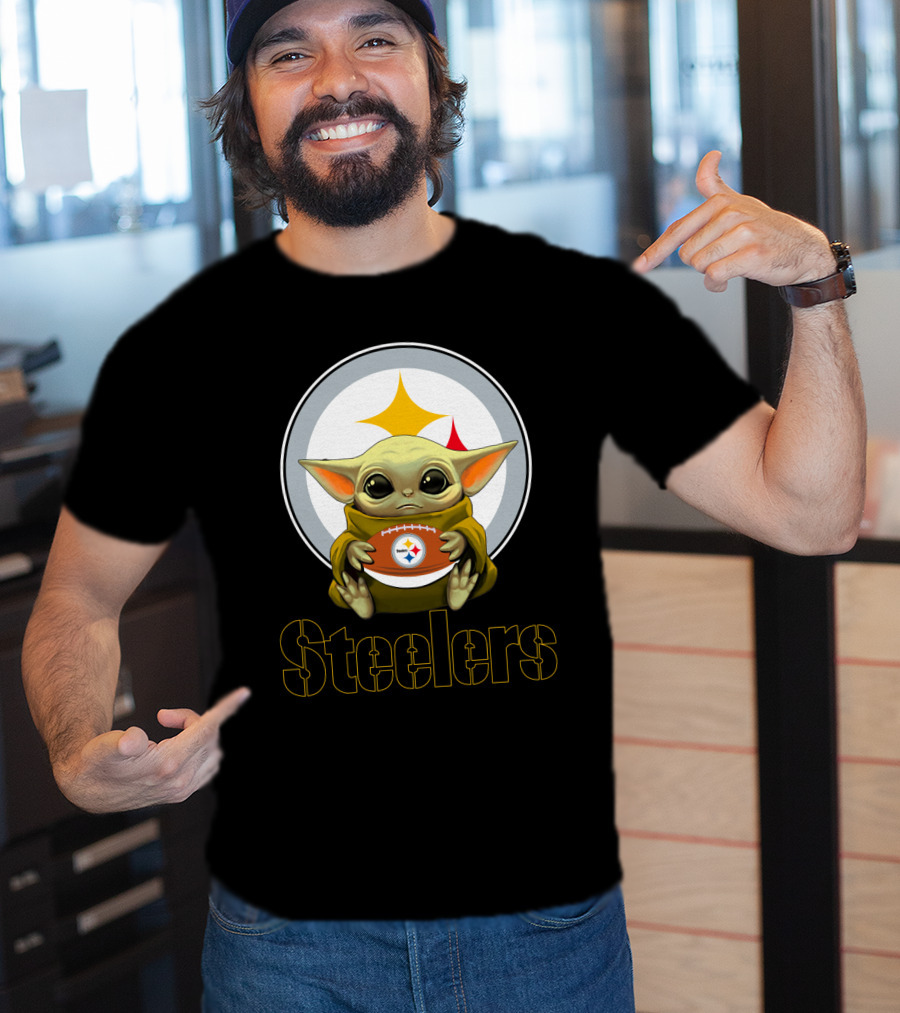 Steelers Baby Yoda Football Fan T-Shirt