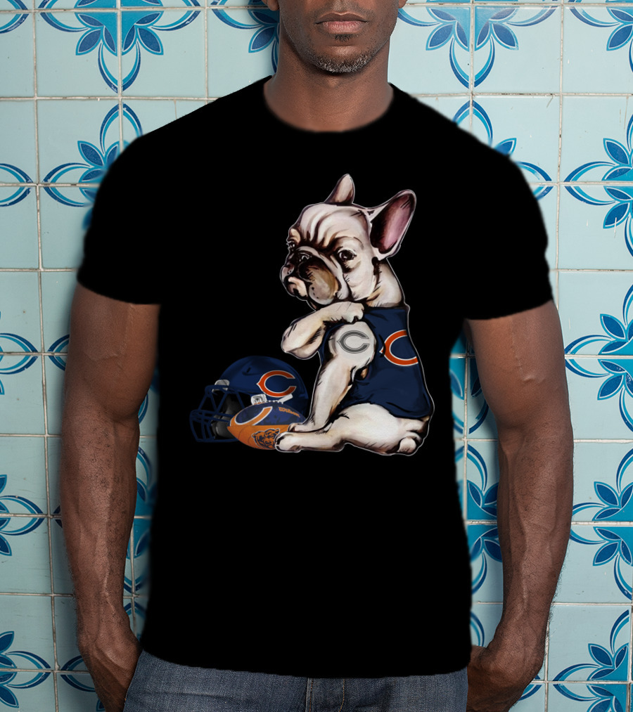 Chicago Bears Football Helmet Pug Wearing Team Jersey T-Shirt