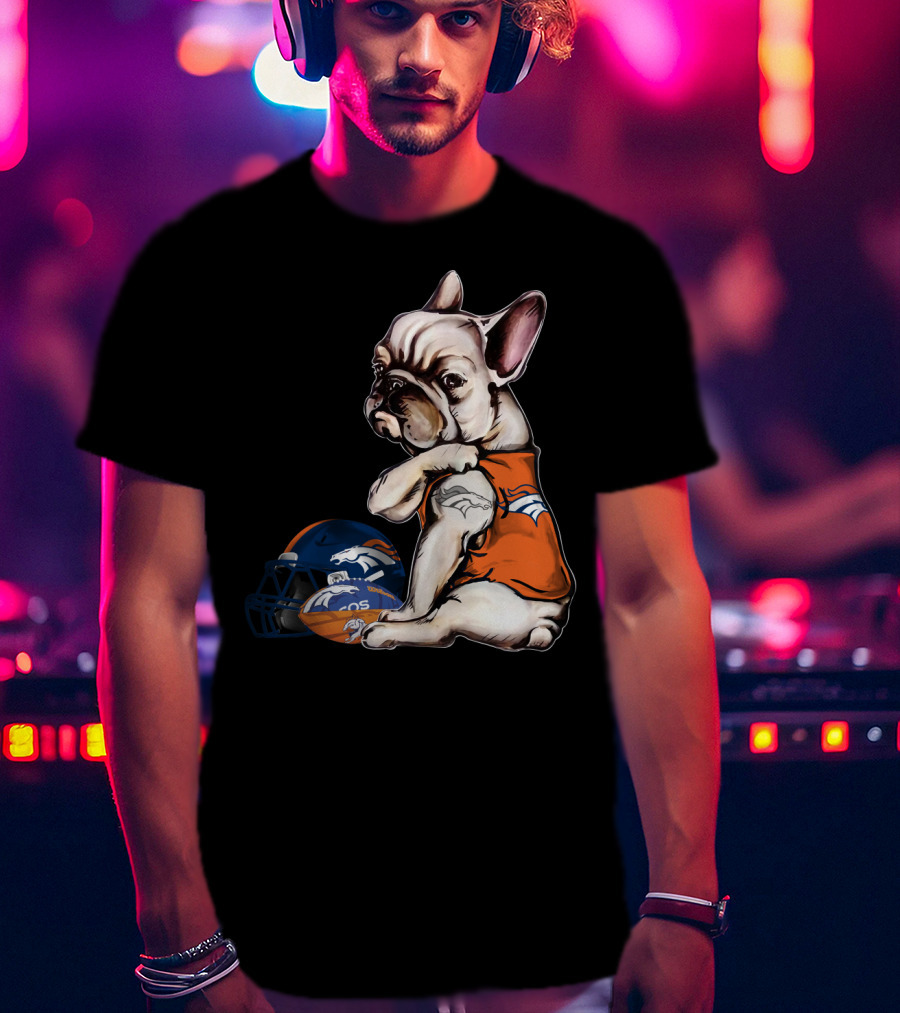 Denver Broncos Pug With Helmet And Ball T-Shirt