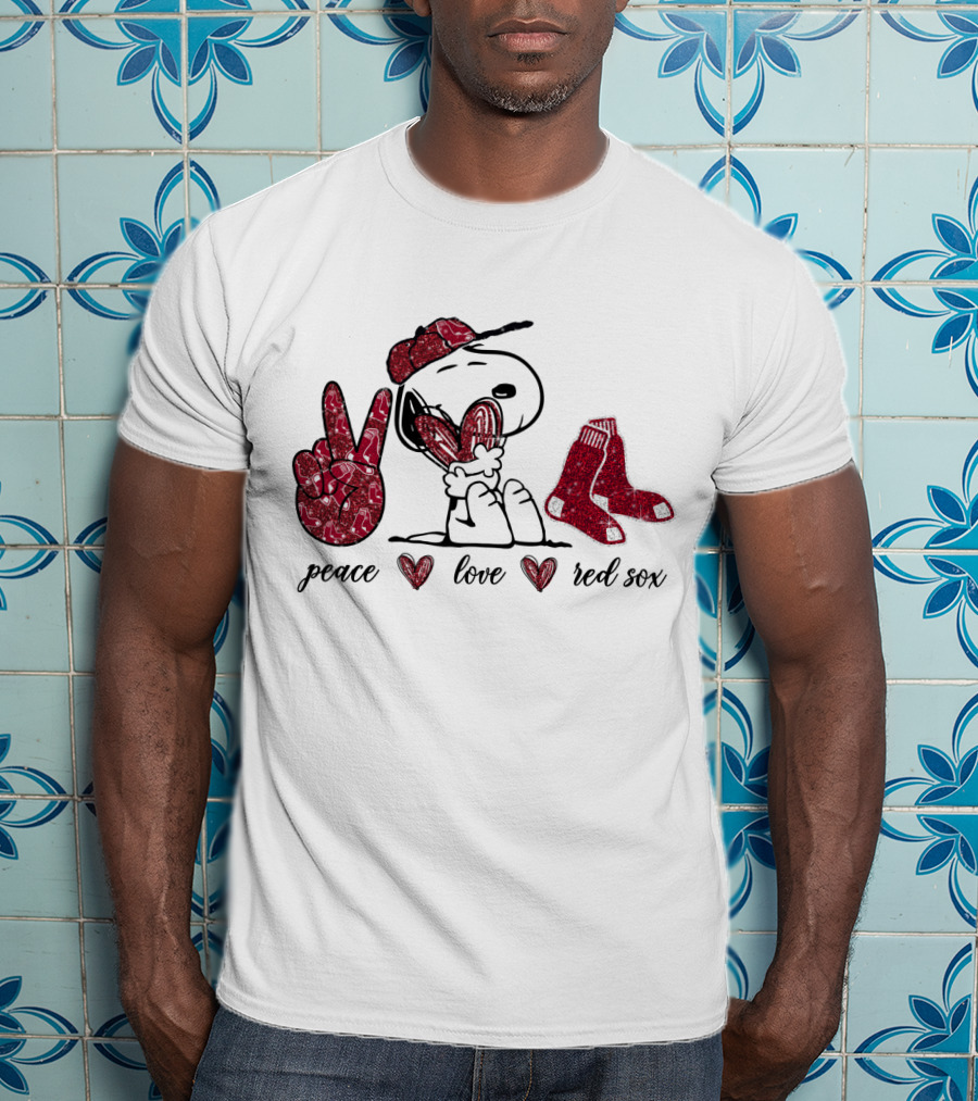 Peace Love Boston Red Sox Snoopy And Baseball Socks T-Shirt