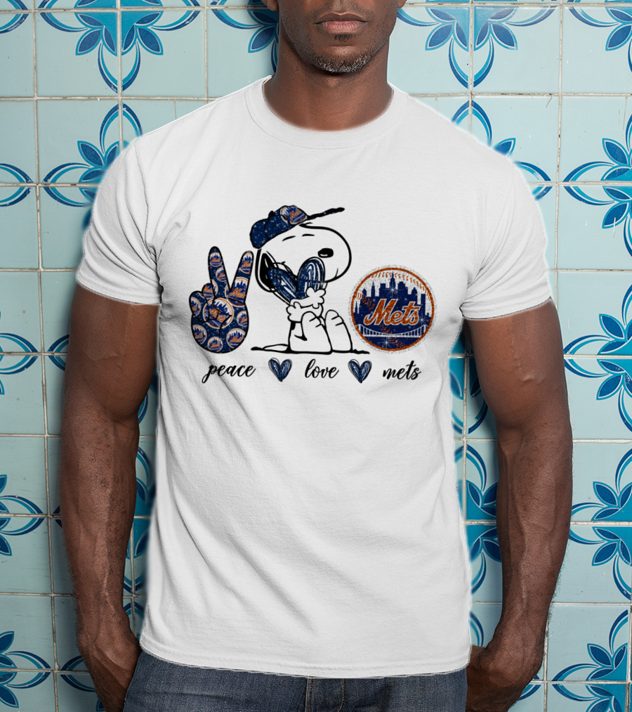 Peace Love Mets Snoopy T-Shirt