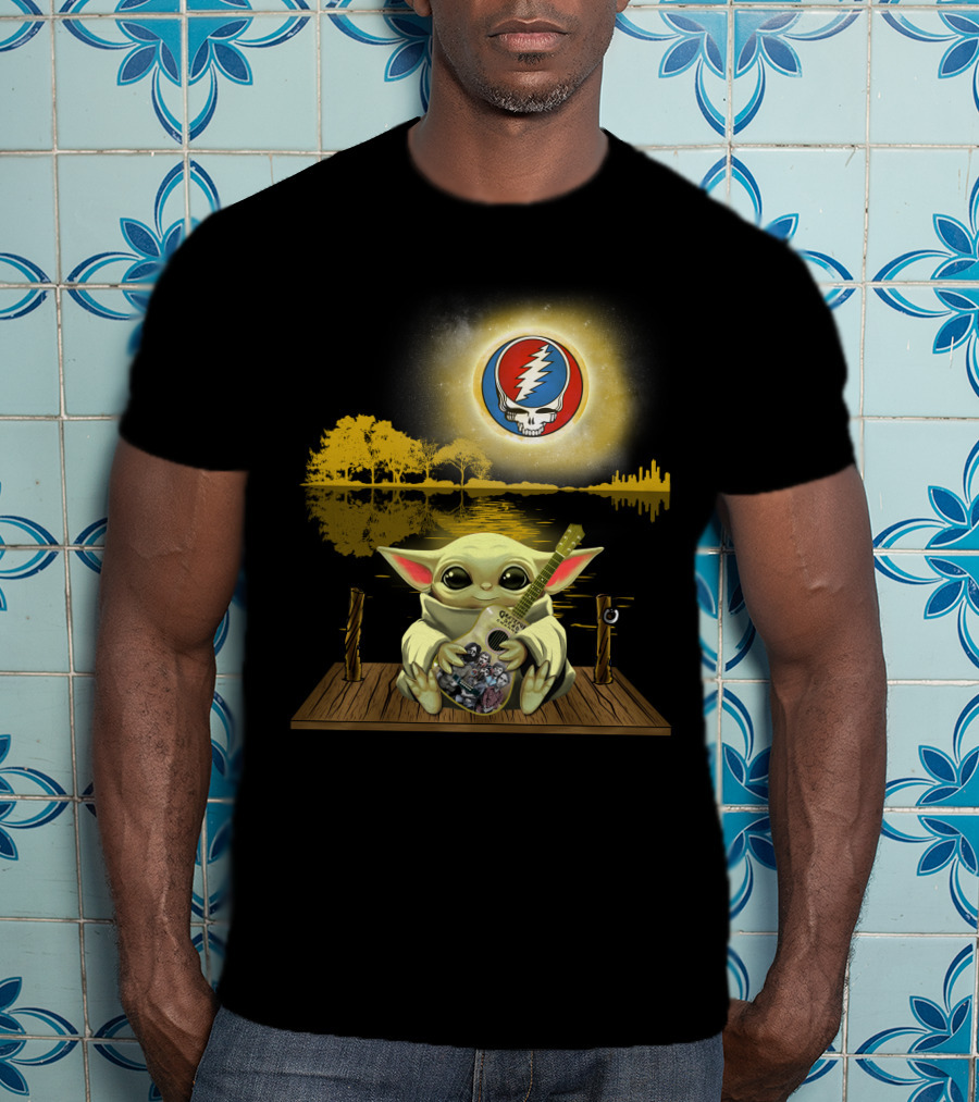 Grateful Dead Lightning Skull With Baby Yoda Playing Guitar On Dock And Sunset T-Shirt