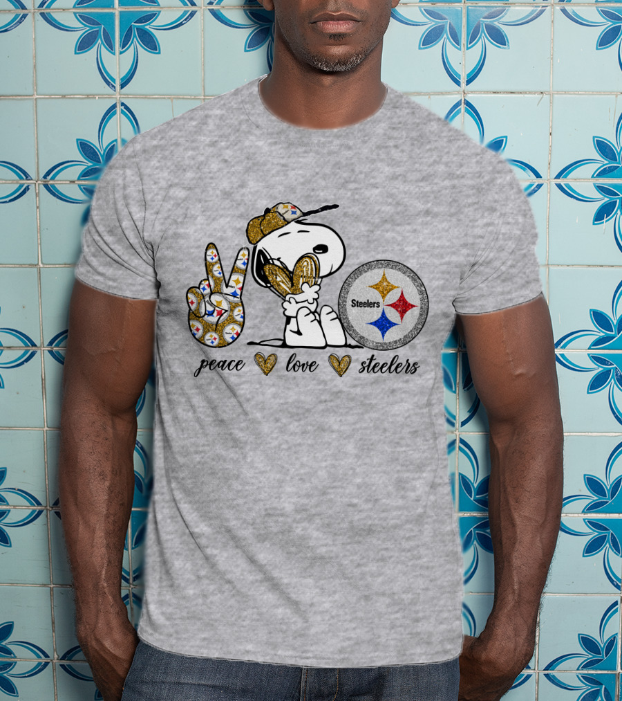 Peace Love Snoopy Steelers Football Hearts T-Shirt
