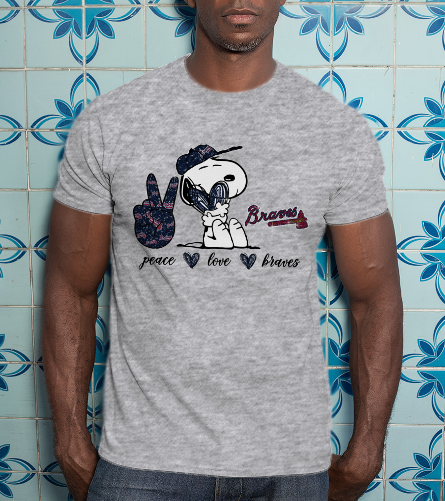 Peace Love Braves Snoopy Fan T-Shirt