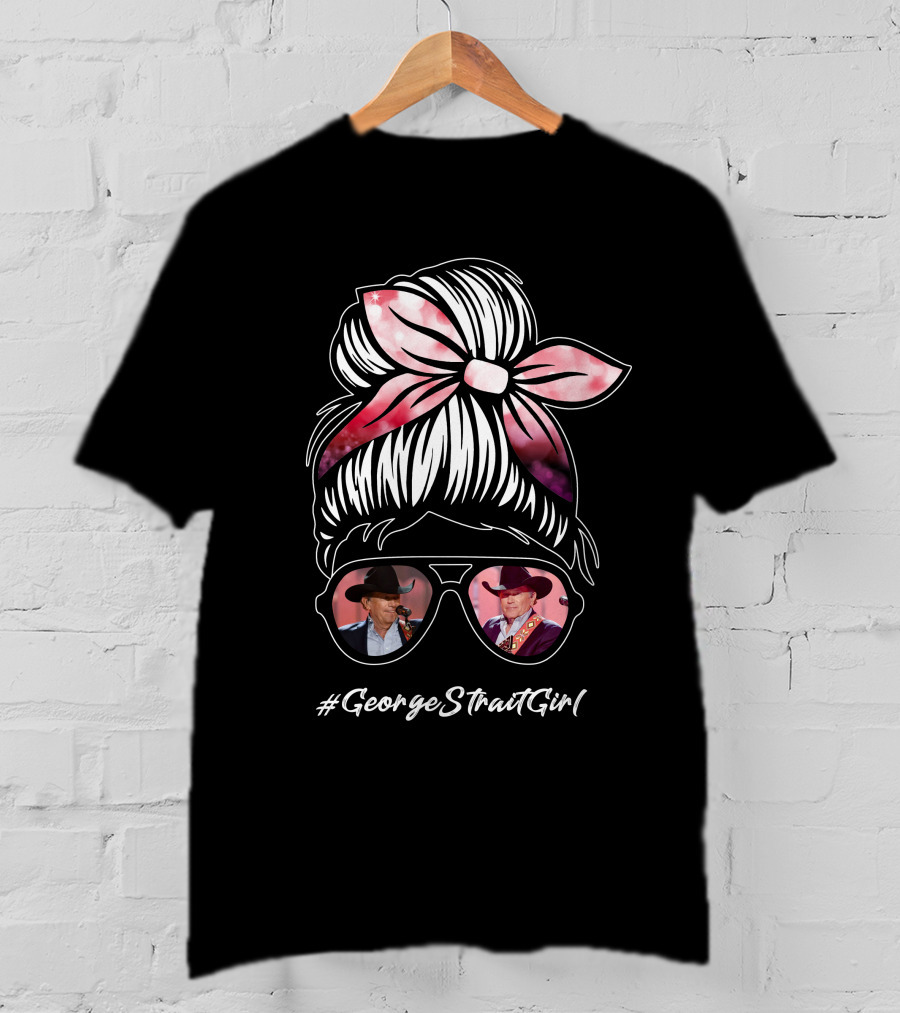 #Georgestraitgirl Cowboy Hat Reflections In Sunglasses With Pink Hair Bow T-Shirt
