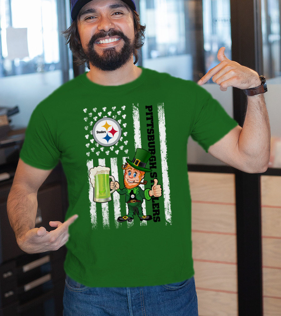 Pittsburgh Steelers Leprechaun St Patrick's Day Shamrock Beer Flag T-Shirt