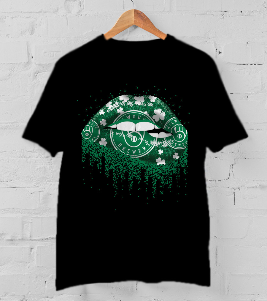 Milwaukee Brewers Green Lips Clover T-Shirt
