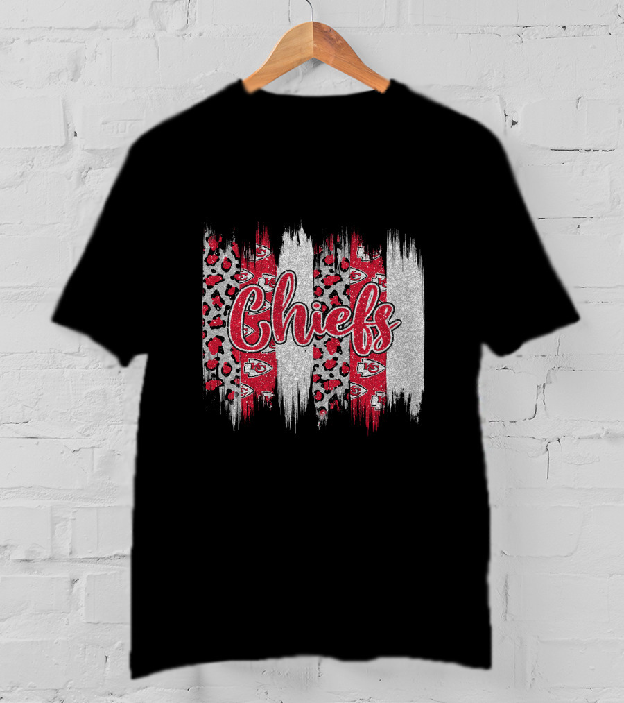 Chiefs Brushstroke Leopard Glitter T-Shirt