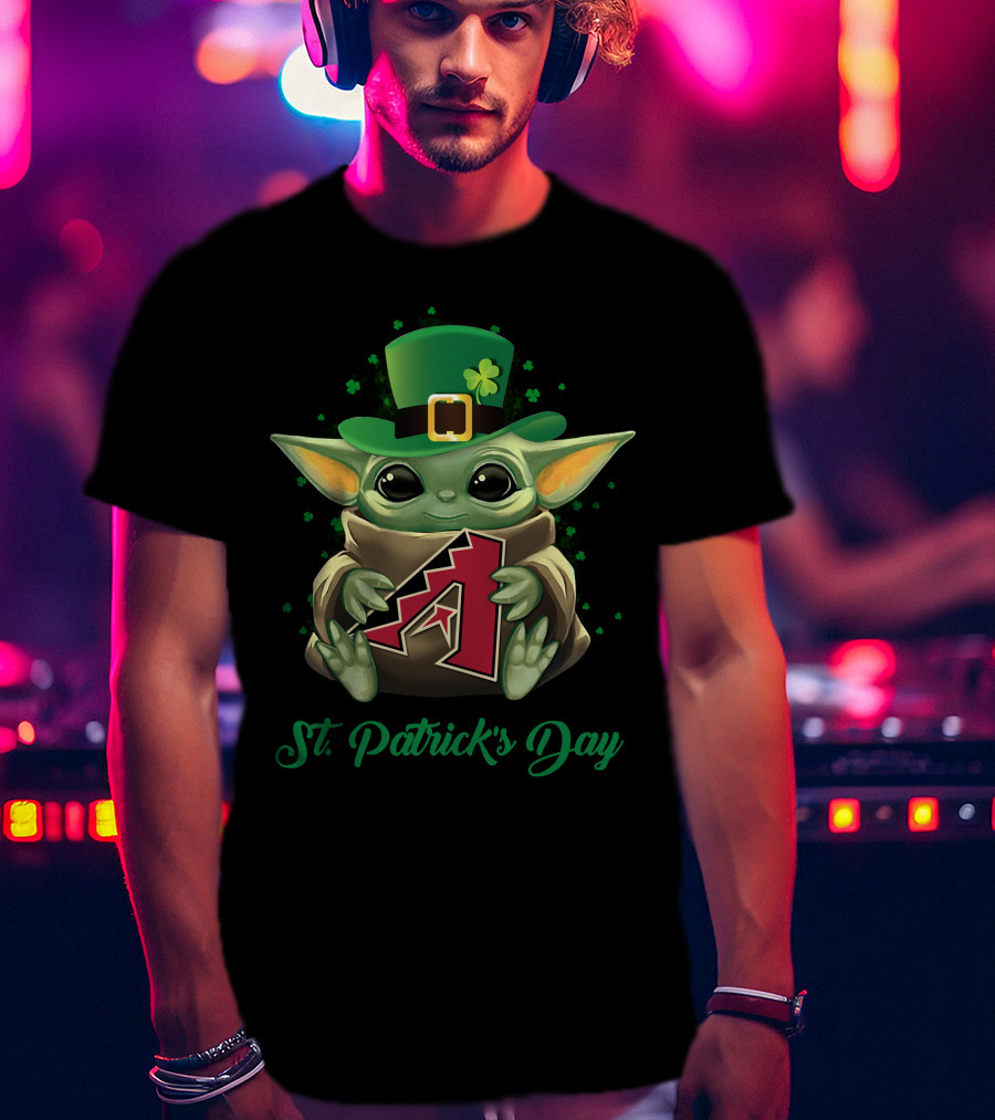 St. Patrick's Day Arizona Diamondbacks Baby Yoda T-Shirt