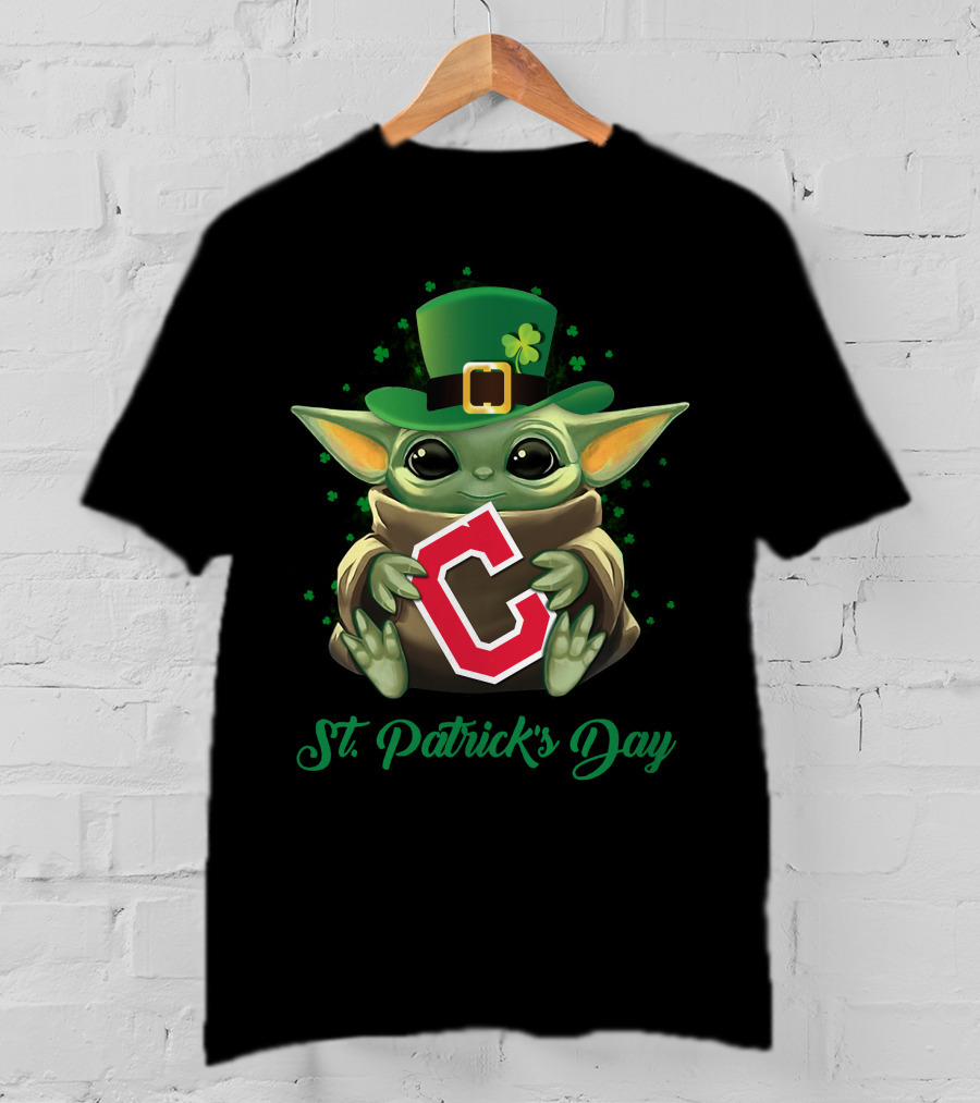 St. Patrick's Day Baby Yoda Cleveland Indians C T-Shirt