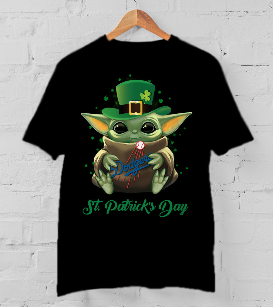 Los Angeles Dodgers Baby Yoda St. Patrick's Day T-Shirt