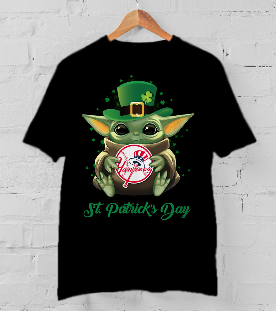 Yankees Baby Yoda St. Patrick's Day T-Shirt