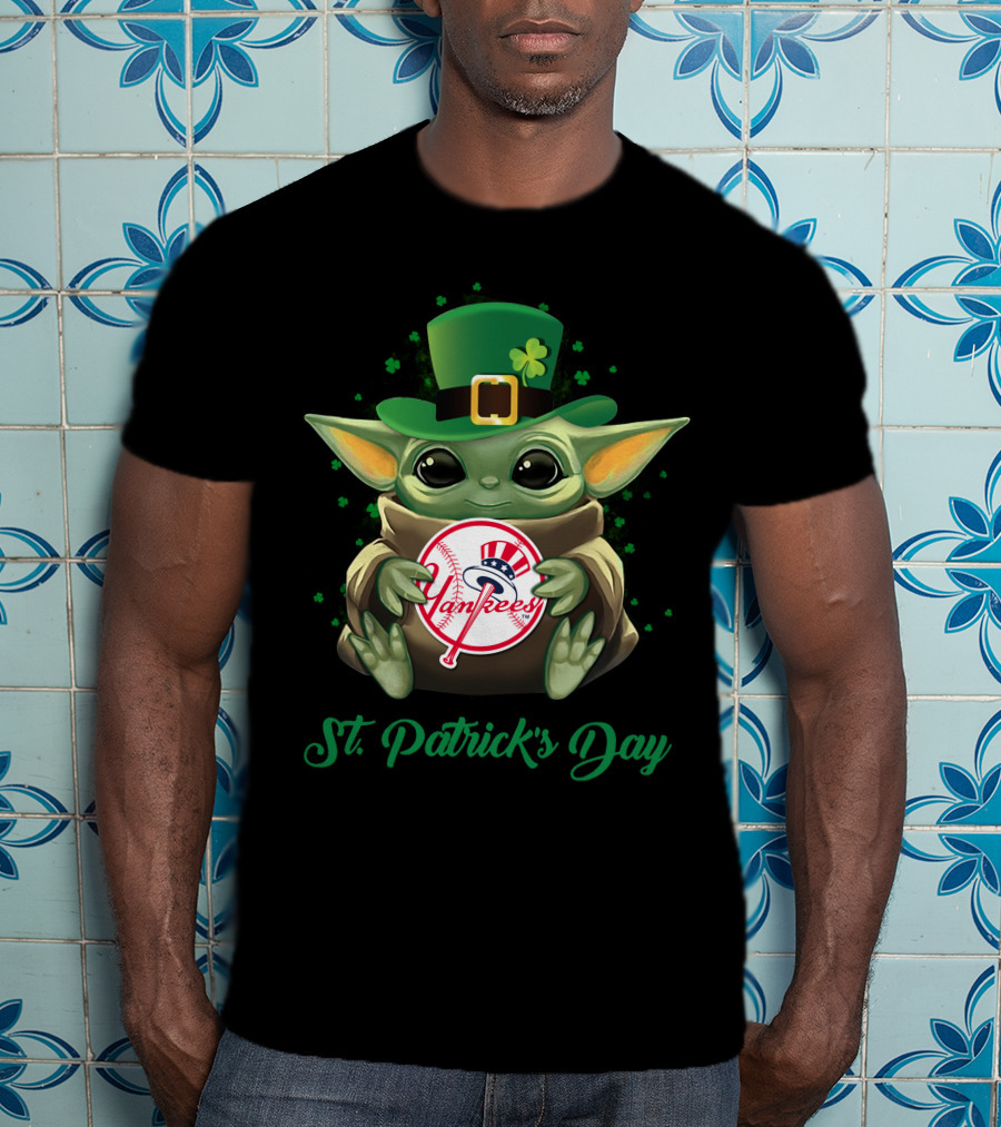 Yankees Baby Yoda St. Patrick's Day T-Shirt
